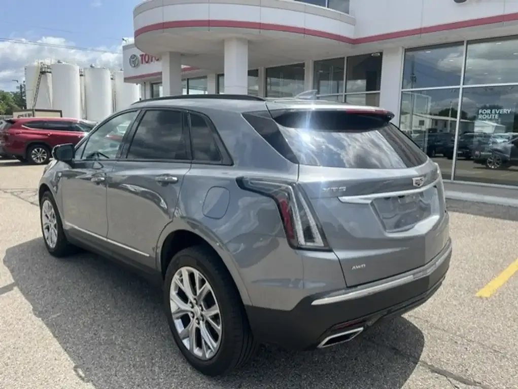 Cadillac Xt5 2021 photo 3