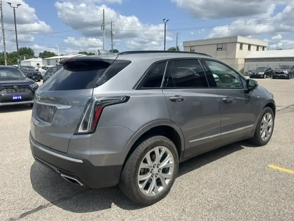 Cadillac Xt5 2021 photo 4
