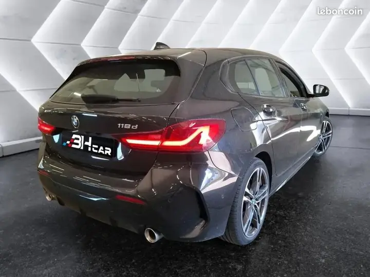 BMW 1 Series 2022 photo 4