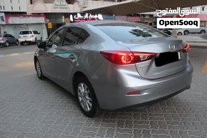 Mazda 3 2015 photo 3