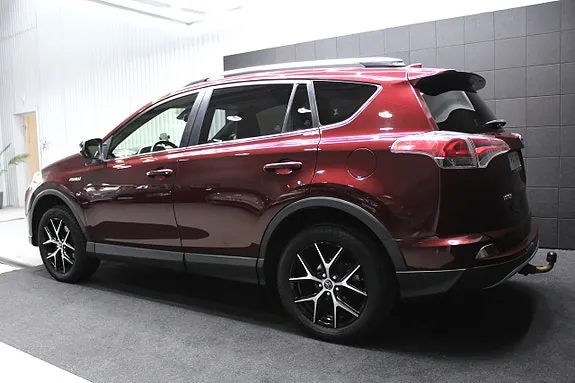 Toyota Rav4 2017 photo 4