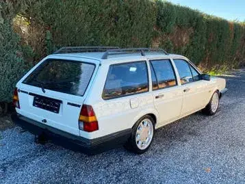 Volkswagen Passat 1987 photo 4