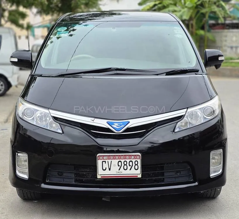 Toyota Estima