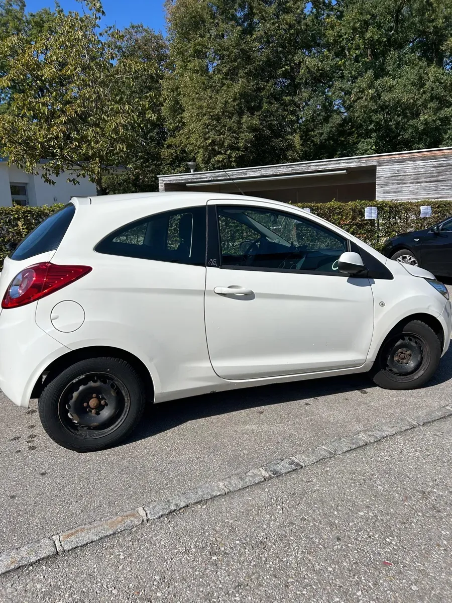 Ford Ka 2011 photo 2