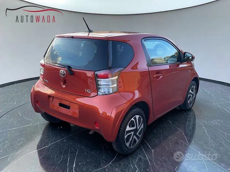 Toyota Iq 2012 photo 5