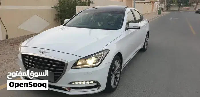 Genesis G80 2015 photo 2