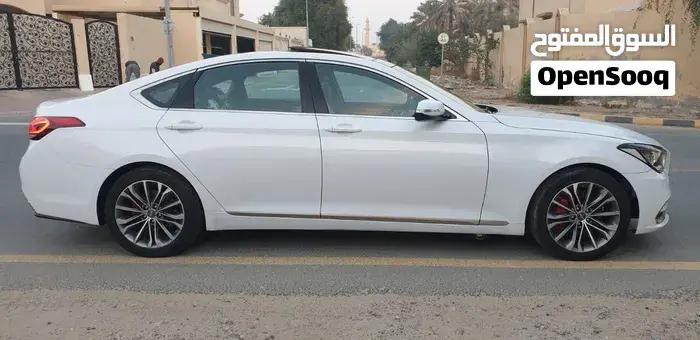 Genesis G80 2015 photo 4
