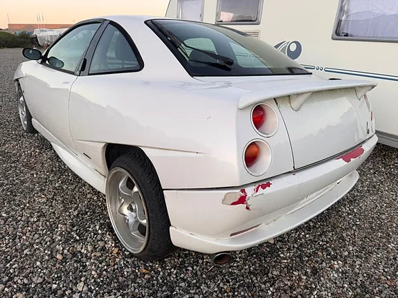 Fiat Coupe 1995 photo 4