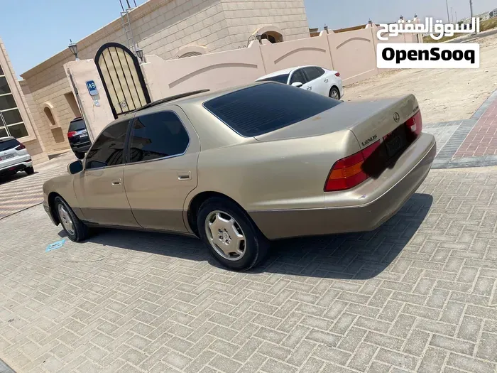 Lexus Ls 400 2000 photo 3