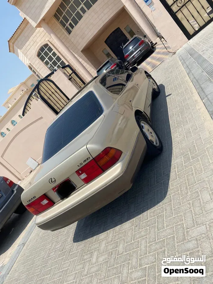 Lexus Ls 400 2000 photo 4