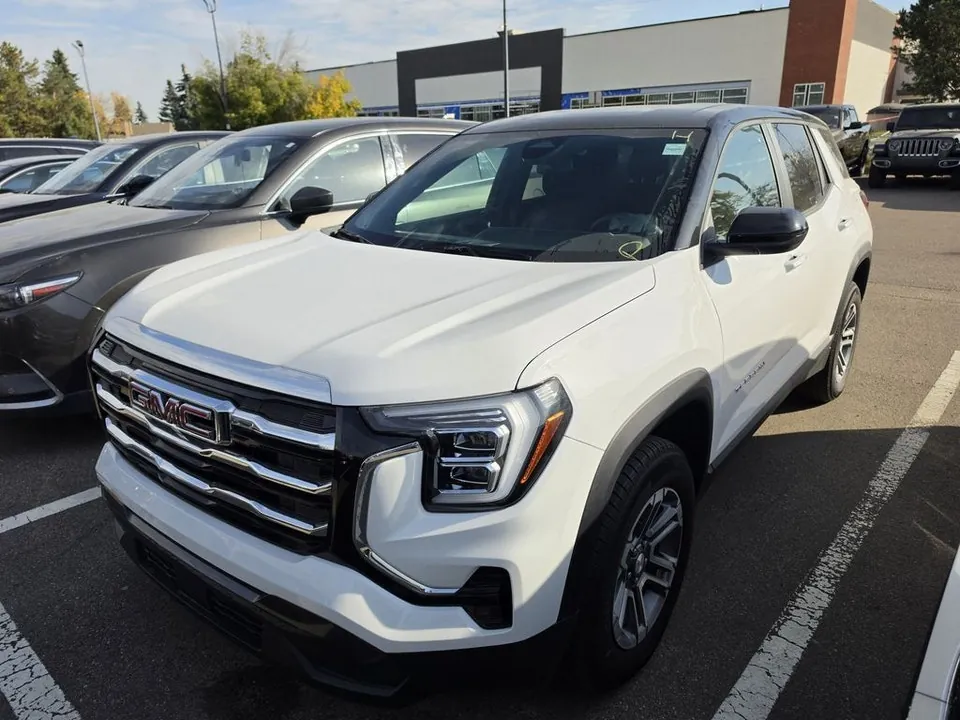 GMC Terrain 2025 photo 2