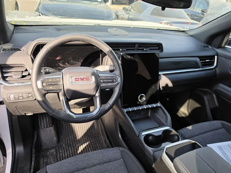 GMC Terrain 2025 photo 3