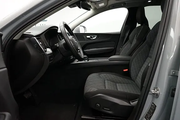 Volvo Xc60 2025 photo 5