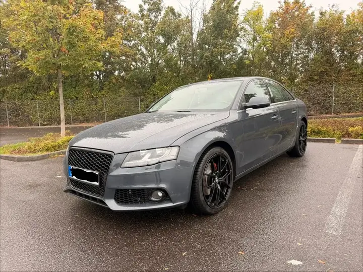 Audi A4 B8