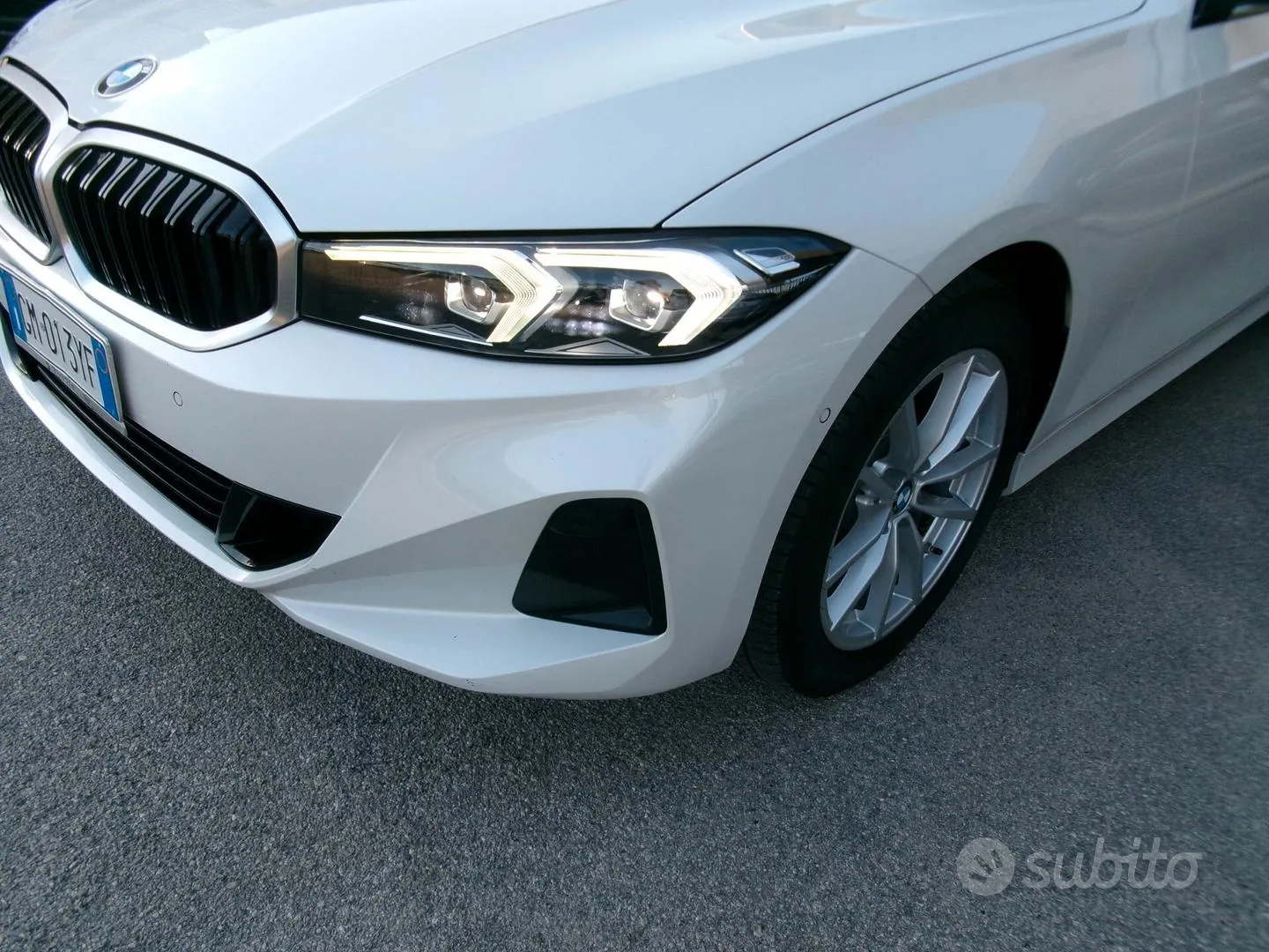 BMW 316 2023 photo 2