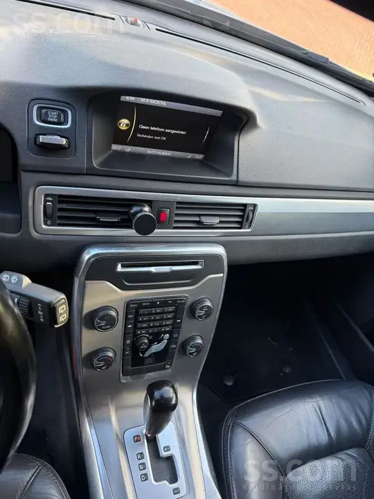Volvo Xc70 2011 photo 5