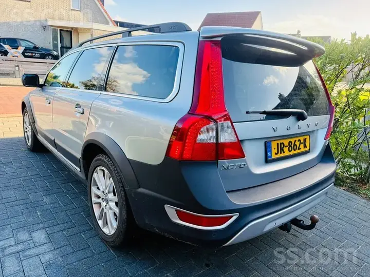 Volvo Xc70 2011 photo 4