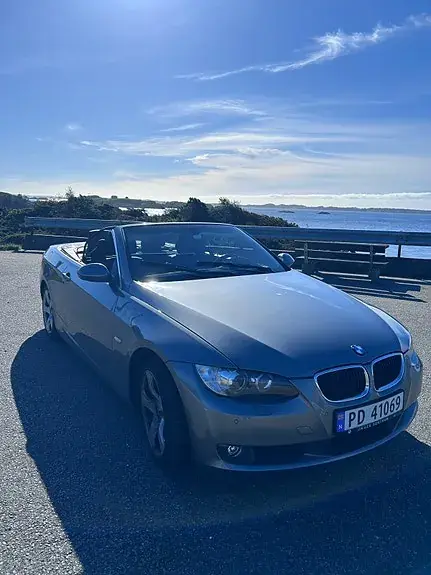 BMW 320I
