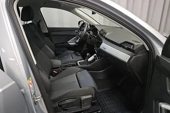 Audi Q3 2024 photo 5