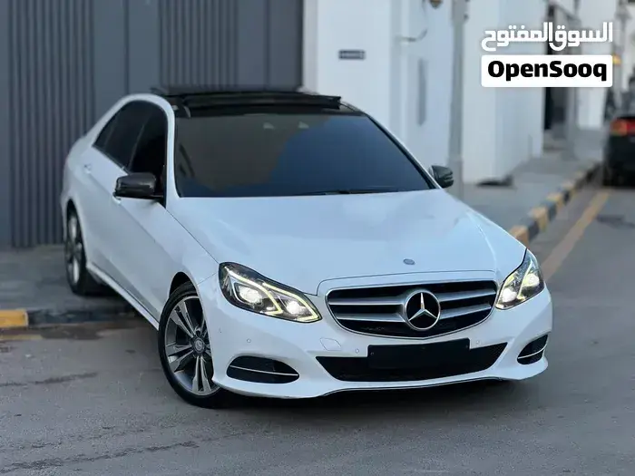 Mercedes-Benz E 300