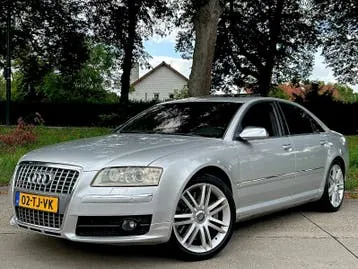 Audi S8
