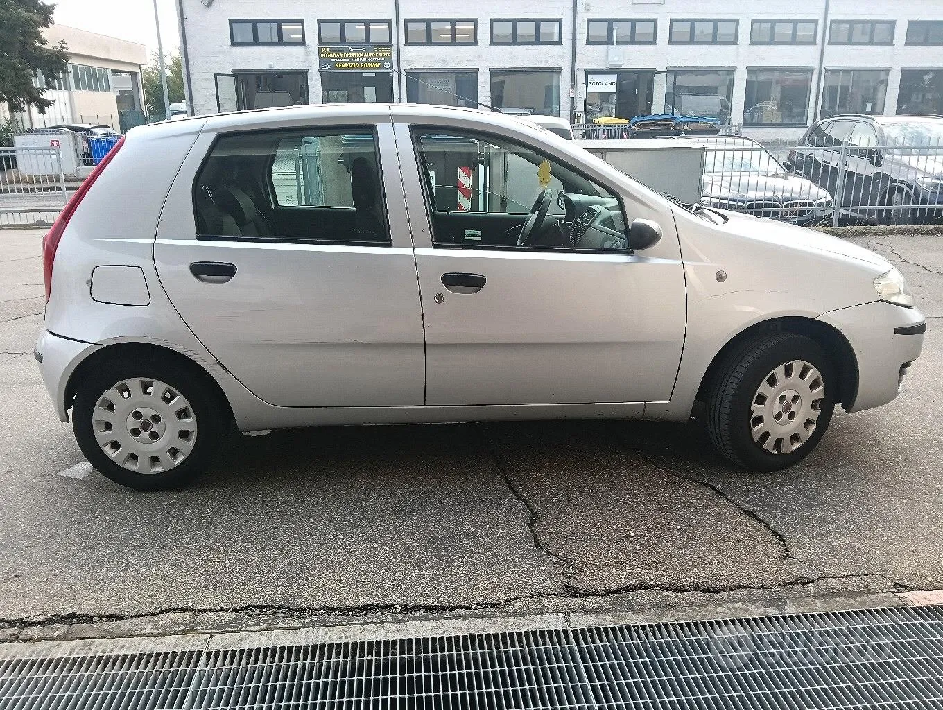 Fiat Punto 2009 photo 5
