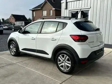 Dacia Sandero Stepway 2023 photo 3