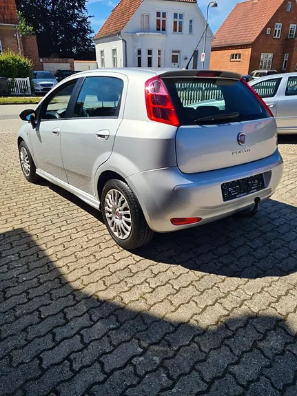 Fiat Punto 2015 photo 4