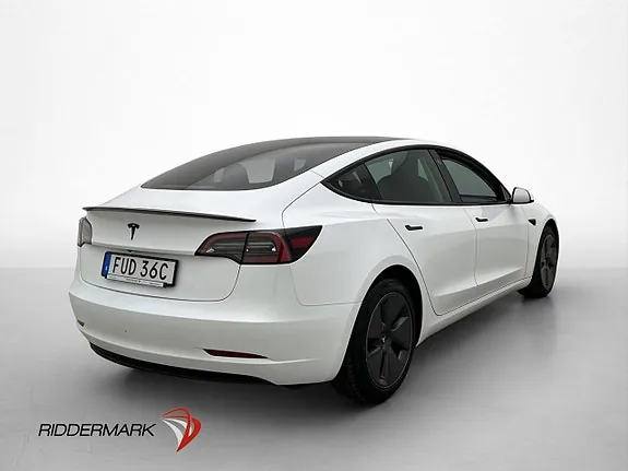 Tesla Model 3 2023 photo 5
