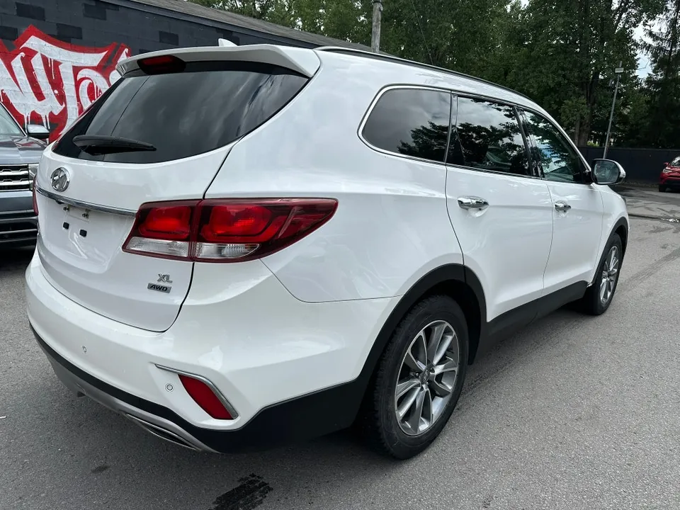 Hyundai Santa Fe 2017 photo 2