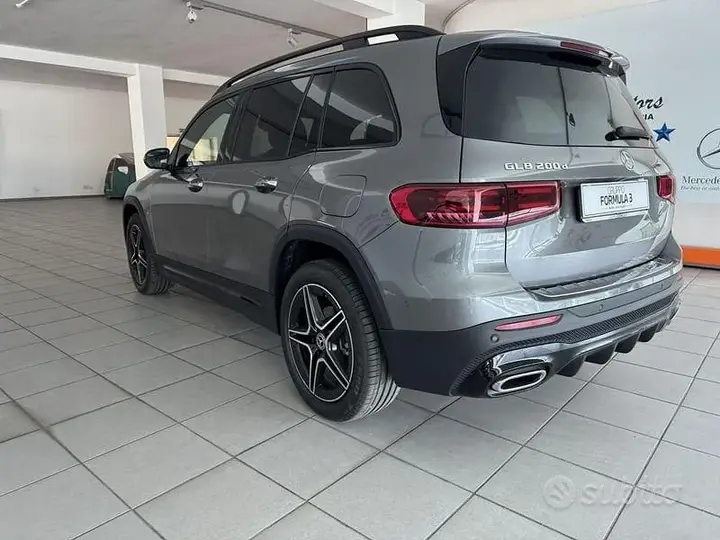 Mercedes-Benz Glb 2026 photo 4