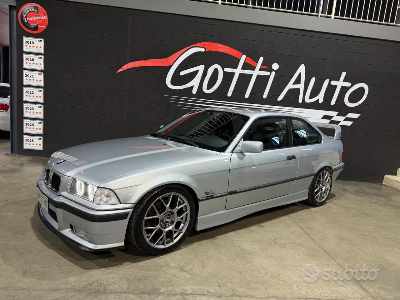 BMW 3 Series 1995 photo 2