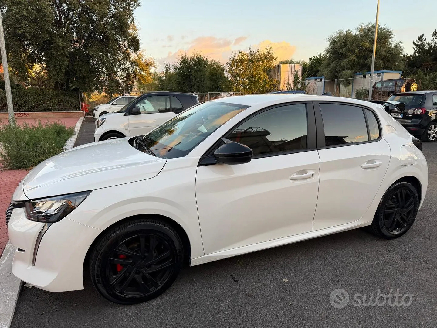 Peugeot 208 2025 photo 4