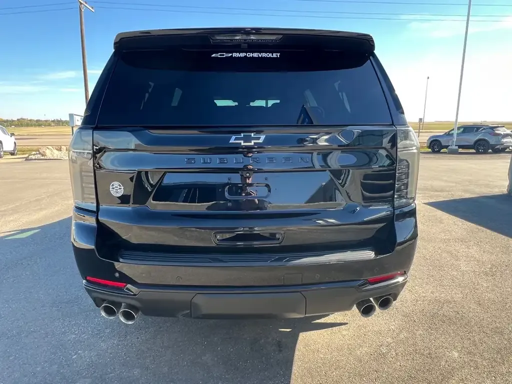 Chevrolet Suburban 2025 photo 4