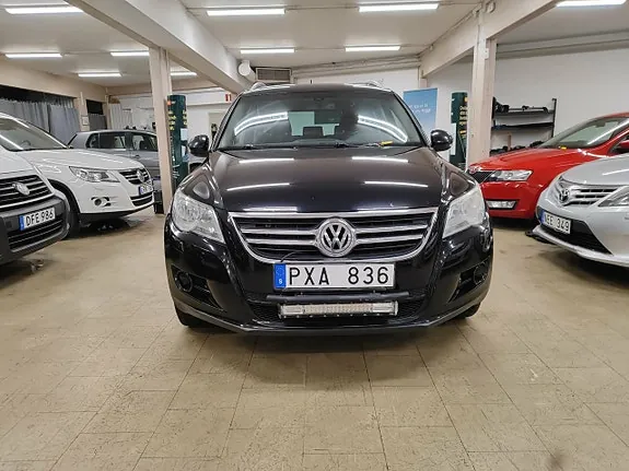 Volkswagen Tiguan 2011 photo 2
