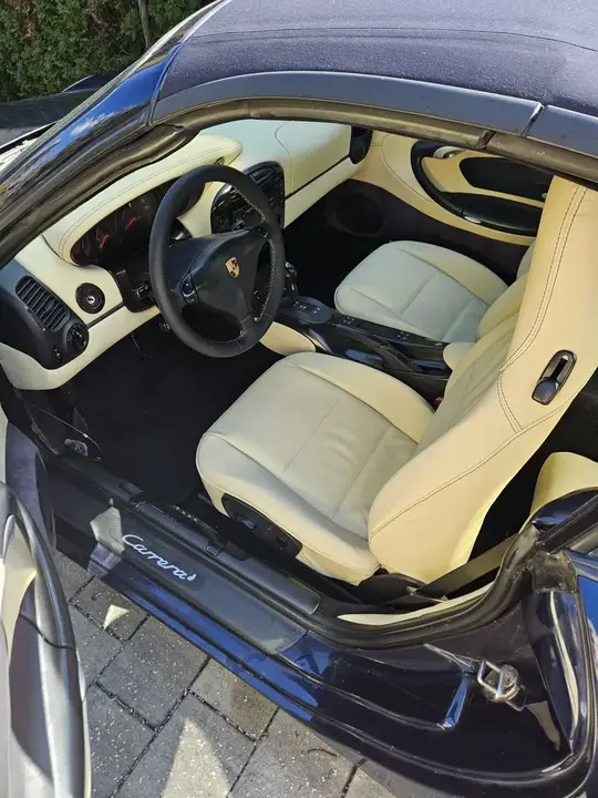 Porsche 911 1998 photo 2