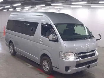 Toyota Hiace 2020 photo 5