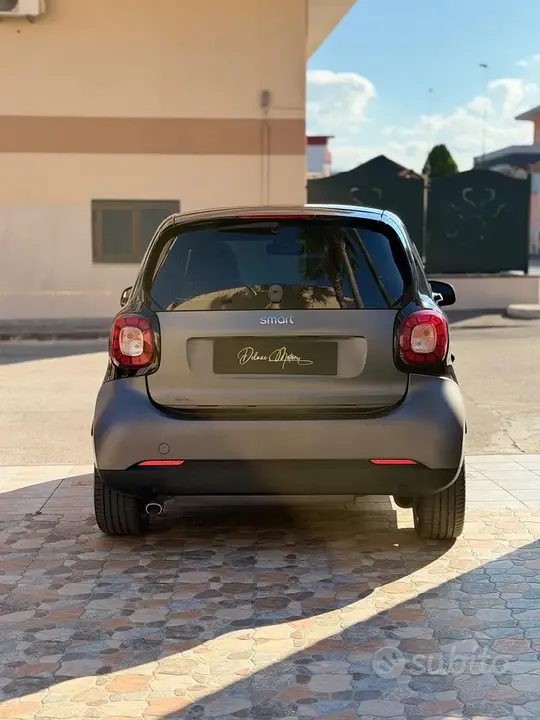 Smart Fortwo 2017 photo 5