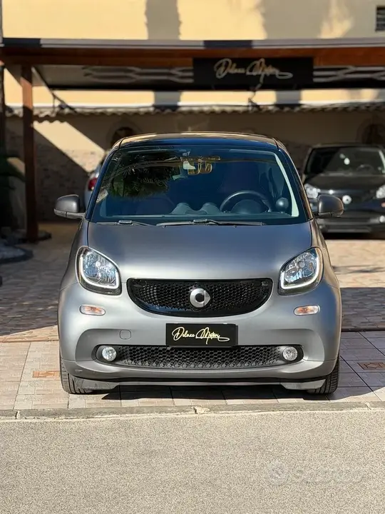 Smart Fortwo 2017 photo 2