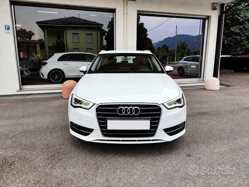 Audi A3 2014 photo 2