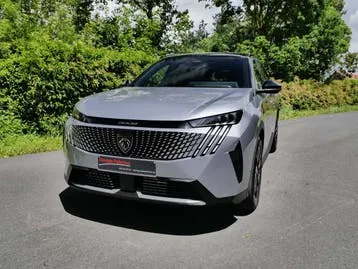 Peugeot 5008 2025 photo 3