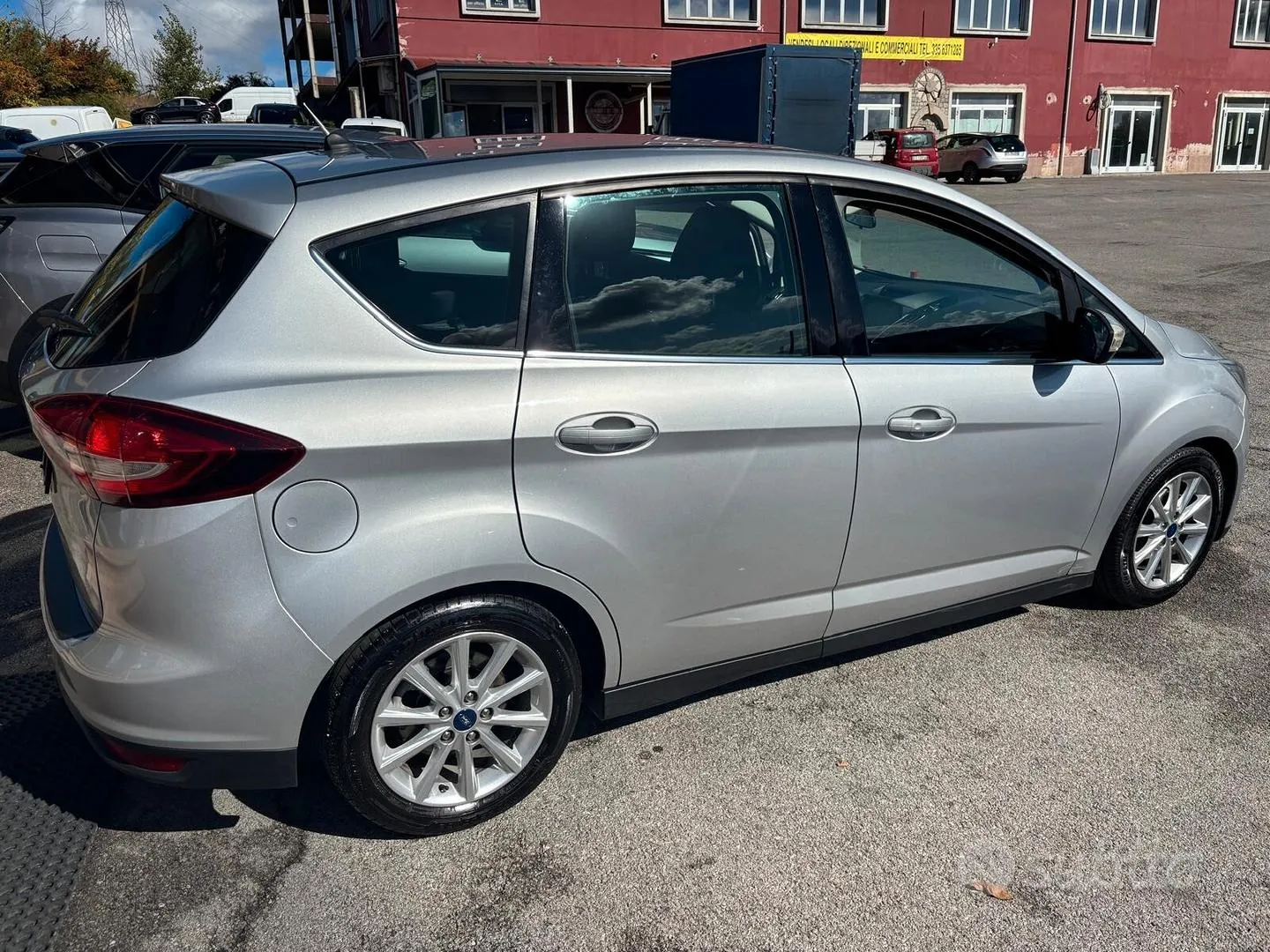 Ford C-Max 2017 photo 4