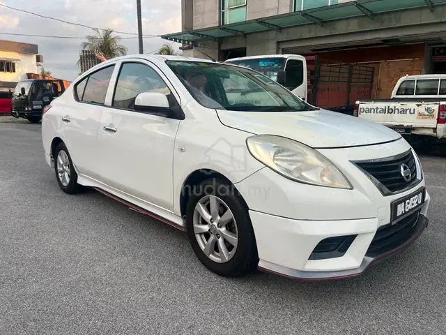 Nissan Almera