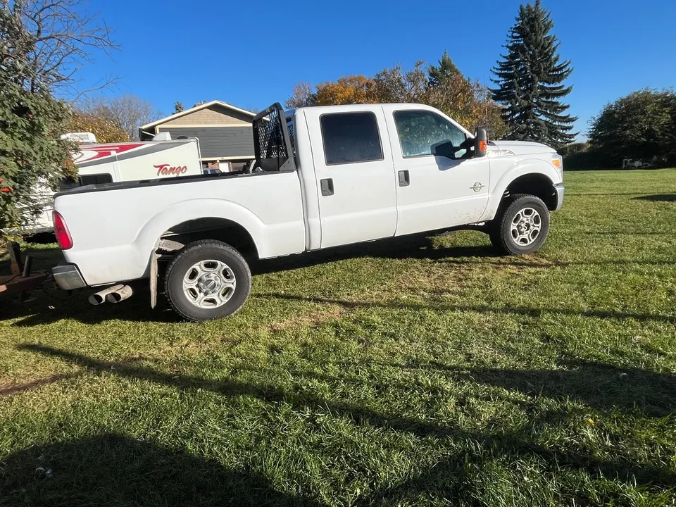 Ford 350 2013 photo 2