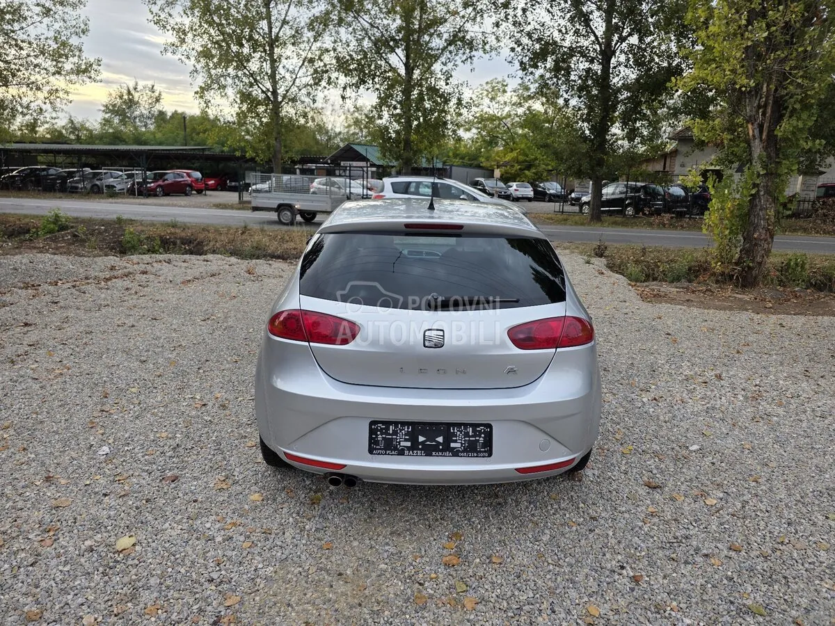 Seat Leon 2010 photo 5