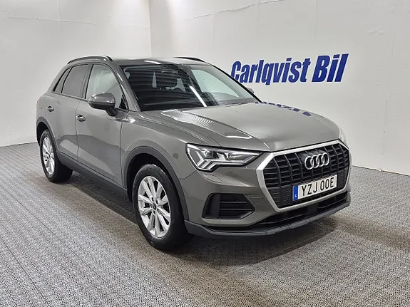 Audi Q3 2023 photo 3