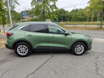 Ford Kuga 2025 photo 2