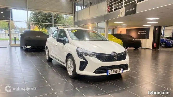 Renault Clio 2023 photo 3