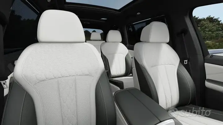 BMW X7 2026 photo 5