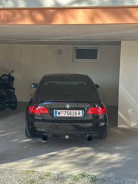 BMW 3Er Reihe 2009 photo 2